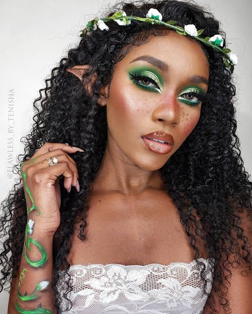 Fairy Halloween Makeup, Fairy Photoshoot, Elf Cosplay, Fairy Cosplay, Black Fairy, Halloween Makeup Inspiration, Elf Costume, Fairy Makeup, Elf Makeup