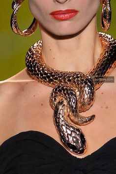 Ssssss Serpent Jewelry, Inexpensive Jewelry, Snake Jewelry, Snake Necklace, A Snake, Stunning Jewellery, Dream Jewelry, Animal Jewelry, Statement Jewelry