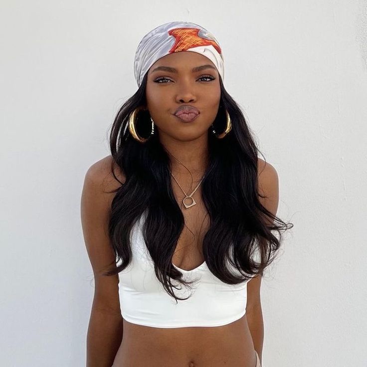 70s Blowout, Ryan Destiny Aesthetic, Destiny Aesthetic, Ryan Destiny, Braided Scarf, Hair Scarf Styles, Black Femininity, Brown Girl, How To Pose