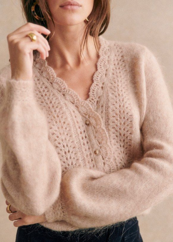 Angelie Cardigan - Light Beige - Kid mohair - Sézane Casual Romantic Style, Crochet Wave Pattern, Gilet Mohair, Pull Mohair, Feminine Casual, Solid Color Sweater, Cardigan Vintage, City Painting, Romantic Outfit