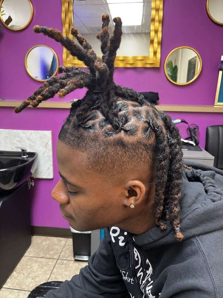 Loc 2 strand twist Wick Style Dreads, Dread Hairstyles For Men Ponytail, Loc 2 Strand Twist, Two Strand Twist Ponytail, Loc Hairstyles For Men, Men Dread Styles, Dread Ideas, Men Locs, Dread Journey