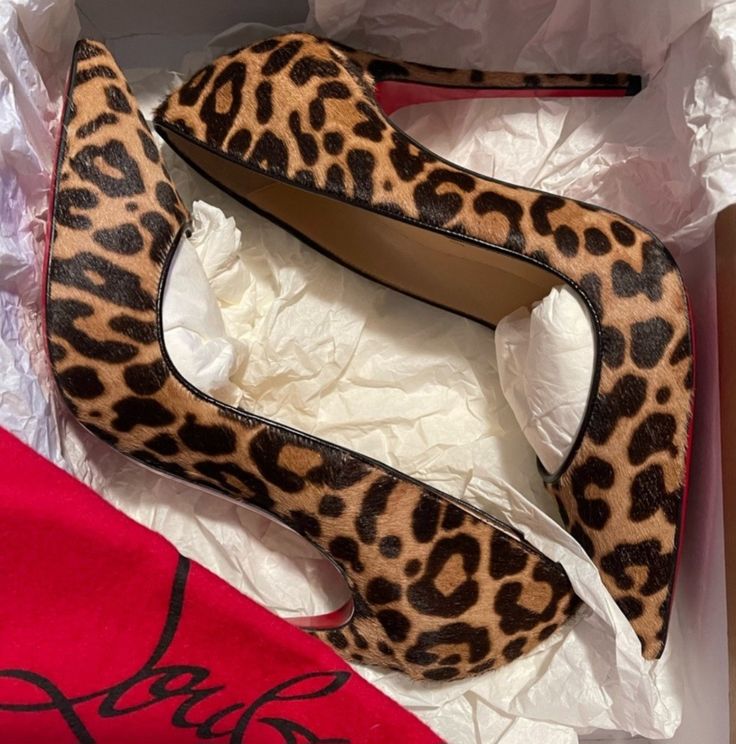 Hair Clothes, Shoe Obsession, Christian Louboutin Pumps, High Heel Shoes, Sunnies, Christian Louboutin, Leopard Print, High Heels, Shoes Heels