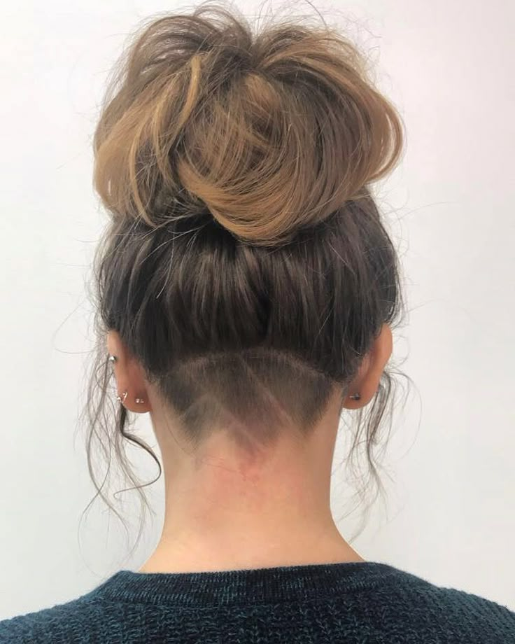 Female Undercut Long Hair, Side Shaved Hair, Hairstyle Ideas For Long Hair, Side Cut Hairstyles, Side Shaved, Ideas For Long Hair, Undercut Hairstyles Women, Undercut Long Hair, Short Hair Undercut