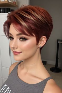 Short Red Hair, Short Hair Images, Short Hair Pixie Cuts, Spiked Hair, Pixie Haircut For Thick Hair, Short Hair Trends, Short Hairstyles For Thick Hair, Edgy Short Hair, Resort Vacation