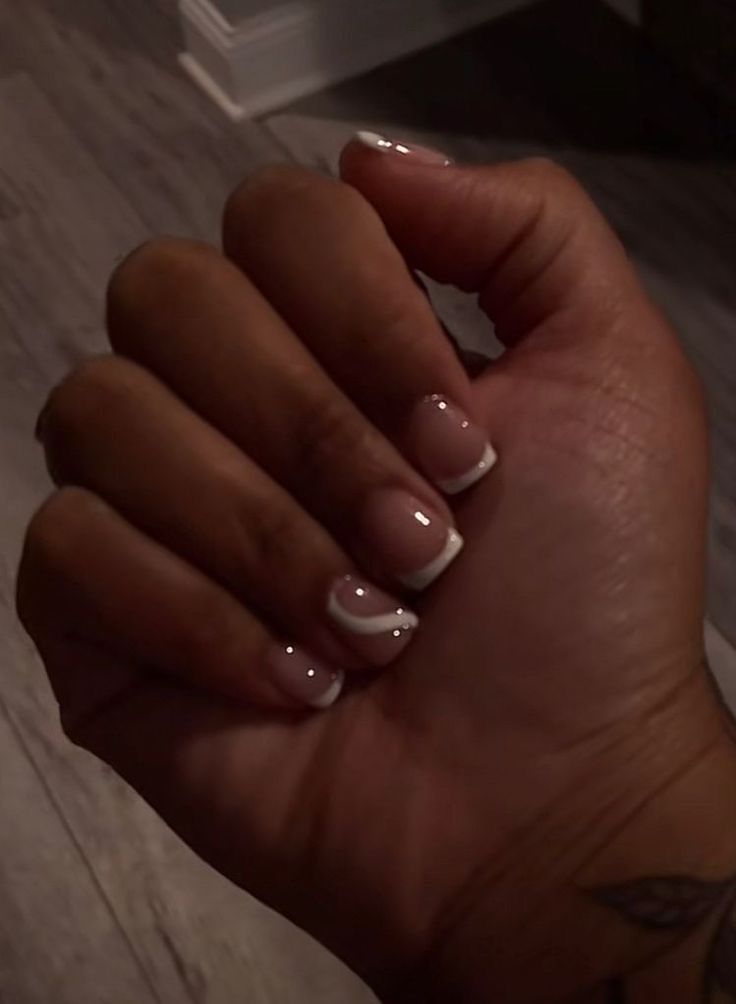 Short Elegant Nails For Black Women, Nail Color Natural Nails, Finger Length Nails, Small Short Acrylic Nails, Short Mini Acrylic Nails, French Tip Gel Nails Short Round, Short Short Gel Nails, Very Short Nails Acrylic, French Tip Designs Acrylic Short