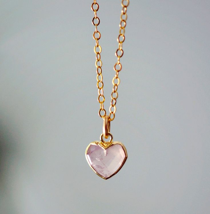 "Rose Quartz Heart Necklace - 14k Gold Filled or Sterling Silver Looking for a unique accessory for some self love, or love for that special someone? Crafted from 14k gold filled or sterling silver and natural Rose Quartz, this pendant is the perfect, sparkling way to show anyone how much you care.  Rose Quartz is a stone of love. It is believed to restore trust & harmony in relationships and encourage unconditional love. It purifies the heart and promotes self love, inner healing, and friendshi Rose Quartz Ring Aesthetic, Cute Pendant Necklace Charms, 16 Candles, Rose Quartz Healing, Rose Quartz Jewelry, Crystal Heart Pendant, Rose Quartz Heart, Inner Healing, Gem Necklace