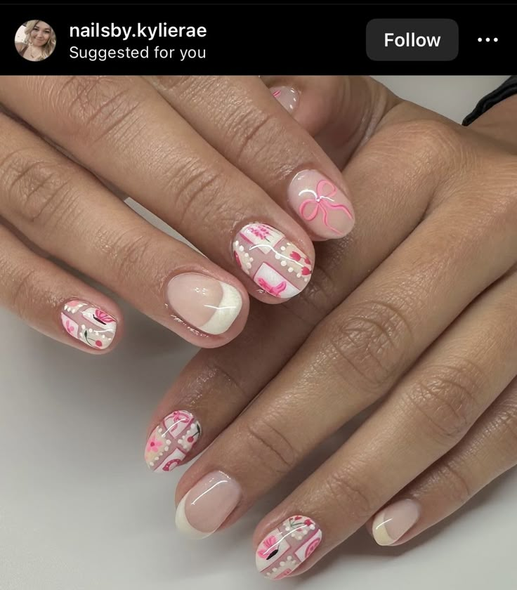 Bright Floral Nails, Patchwork Nail Art, Patch Work Nails, Nail Inspo Clean Girl, Nails Neutral Colors, Love Pink Aesthetic, Pink Red Nails, Summer Nails Colorful, Stamp Nails