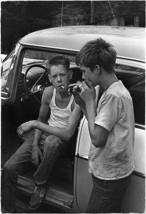 . Shorpy Historical Photos, Ralph Gibson, William Eggleston, Robert Doisneau, Vivian Maier, Virginia Woolf, Magnum Photos, Teenage Boys, Young Men