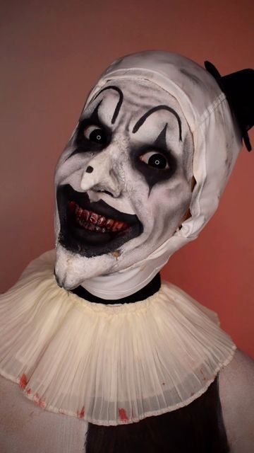 Art The Clown Terrifier Makeup, Terrifier Makeup, Weeping Woman, Halloween Parejas, Horror Make-up, Art The Clown, Cosplay Art, Dark Makeup, October 10