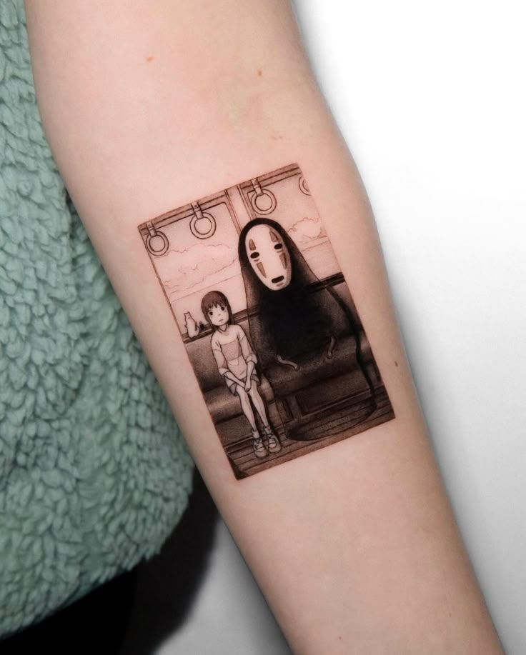 Chihiro and No-Face - one of the most iconic scenes from spirited away / 千と千尋の神隠し - done at @denkmal_tattoo Next Guest Spots München… | Instagram Anime Tattoos Women, No Face Tattoo Design, X Files Tattoo, No Face Tattoo, Miyazaki Tattoo, Tatuaje Studio Ghibli, Ghibli Tattoos, Train Tattoo, Tattoo Japan