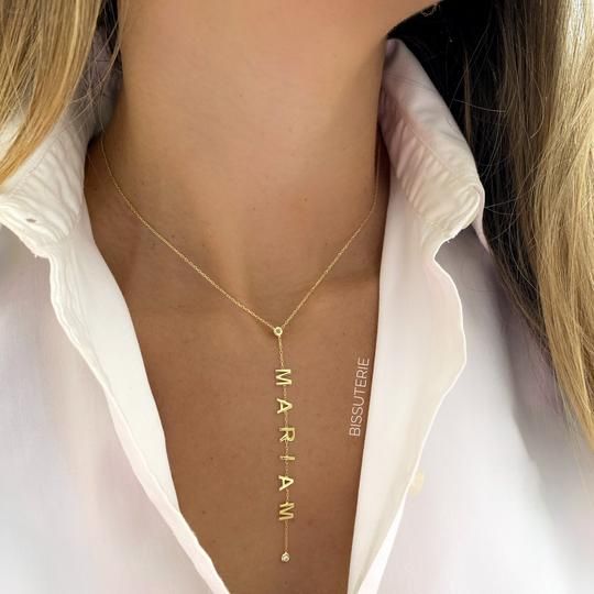 Necklace Name Design, Unique Gold Jewelry Designs, Minimalist Necklace Gold, Gold Earrings Models, Fancy Jewelry Necklace, Modern Gold Jewelry, Pretty Jewelry Necklaces, Gold Rings Fashion, Gold Jewellery Design Necklaces