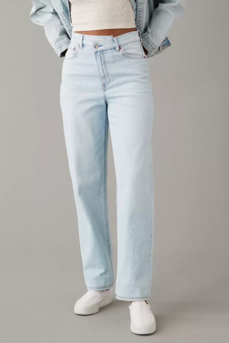 Wide Legged Jeans, American Eagle Mom Jeans, Ae Jeans, Fall Denim, Mens Loungewear, Denim Collection, Light Blue Jeans, Cute Jeans, Best Jeans