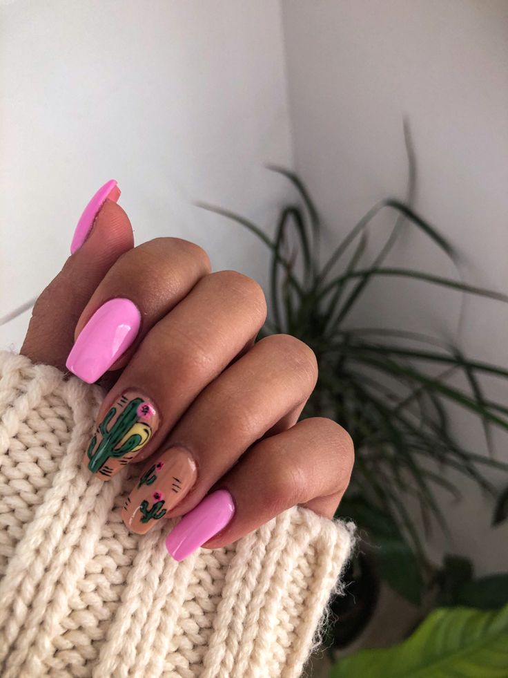 Austin Texas Nails, Cactus Nails Acrylic, Desert Nails Designs, Cactus Nail Designs, Cowboy Hat Nails, Succulent Nail Art, Cow Nails Designs, Rodeo Nails Designs, Pink Western Nails