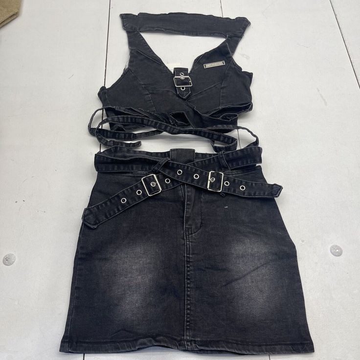 P.K Studio Black Denim Skirt And Crop Top Outfit Set Women’s Size Small Condition is New With Tags SEE PICS LS57/24 W10 LH6 Skirt And Crop Top Outfit, Crop Top Outfit, K Studio, Skirt And Crop Top, Black Denim Skirt, Top Outfit, Nike Sports Bra, Crop Top Outfits, See By Chloe