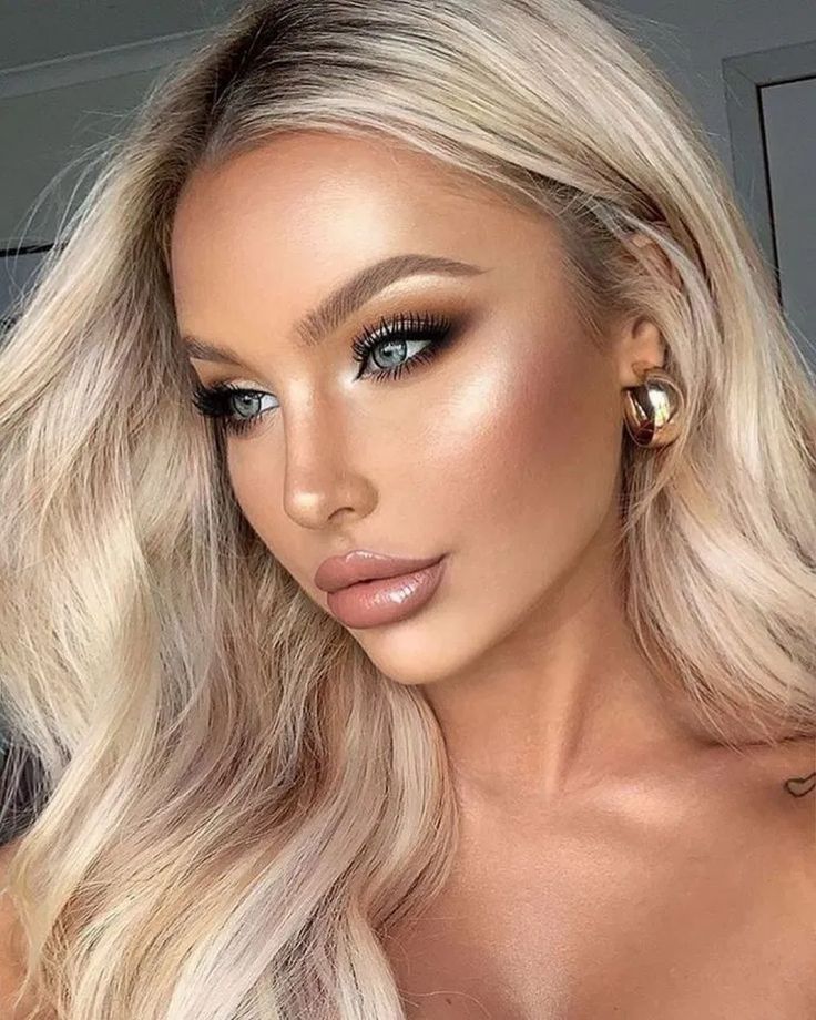 Ball Makeup, Make Up Gold, Gold Makeup Looks, Wedding Hairstyles And Makeup, Classy Makeup, Glam Wedding Makeup, Rose Gold Makeup, Prom Makeup Looks, Bridal Makeup Natural