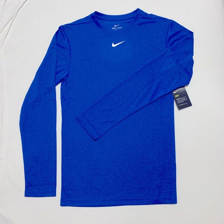 Comfy Nike Tee Long Sleeve Nike Long Sleeve T-shirt For Spring, Blue Crew Neck Shirt For Spring, Nike Blue Crew Neck Shirt, Nike Blue Casual Shirt, Nike Casual Blue Shirt, Casual Blue Nike Shirt, Sporty Blue Long Sleeve T-shirt, Sporty Long Sleeve Blue T-shirt, Nike Blue Long Sleeve Tops