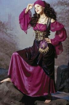 Fest Outfits, Costume Patterns, Online Stores, Larp, Boho Fashion, Victorian Dress, Dress Up, Purple, Clothes