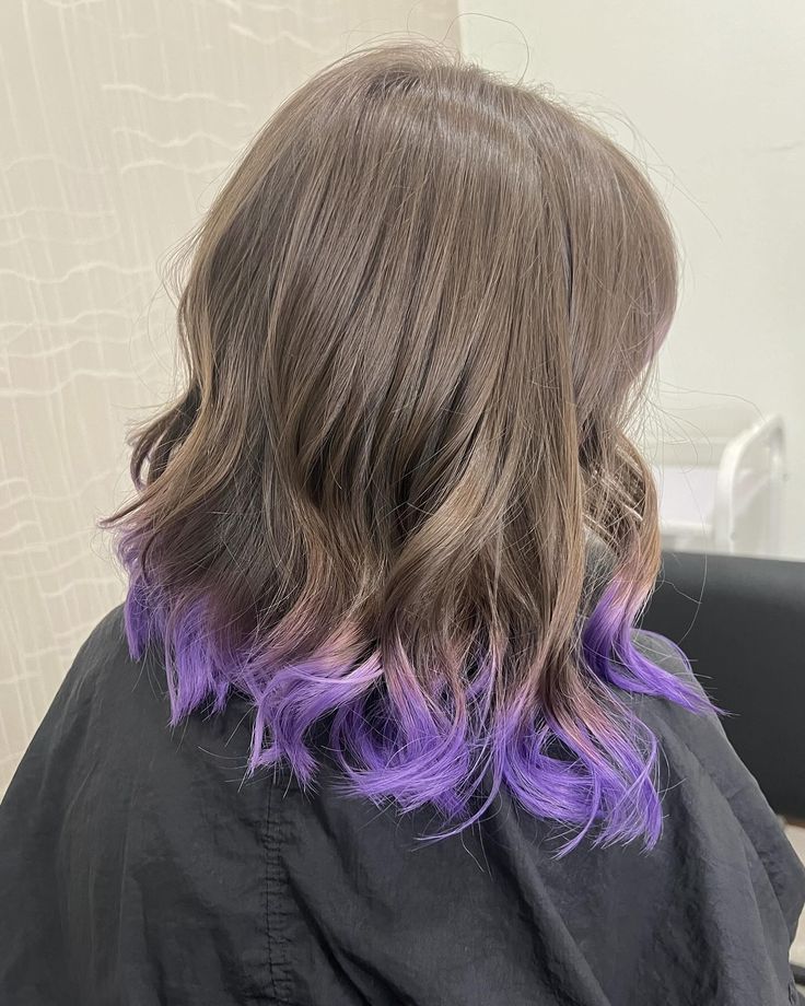 Purple dip colour by Lay @lay______van Dark Purple Tips Hair, Purple Hair Dip Dye, Dip Dye Hair Purple, Brown Dip Dye Hair, Blond Hair With Purple Tips, Purple Tips Hair Brown, Brown Hair Purple Tips, Brown Hair With Purple Tips, Purple Ends Hair