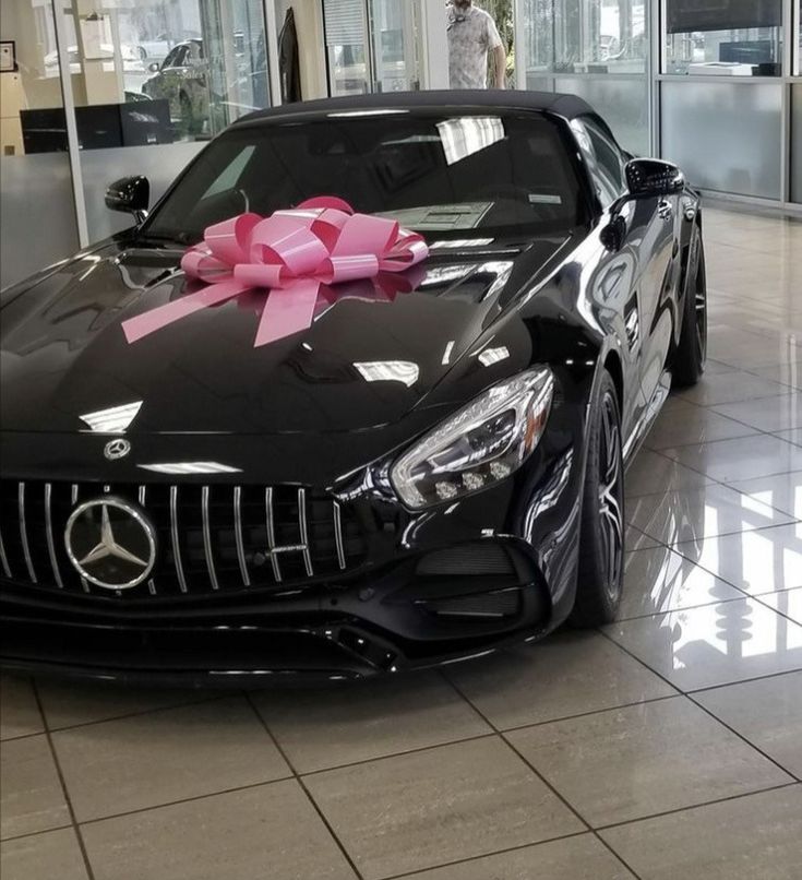 Black Mercedes Benz sedan with big pink bow New Car Goals, Girly Aesthetic Background, Mercedes Benz New Car, Digital Dream Board, Pink Girly Aesthetic, Luxury Life Aesthetic, Vision Board Success, Creative Vision Boards, Black Mercedes Benz