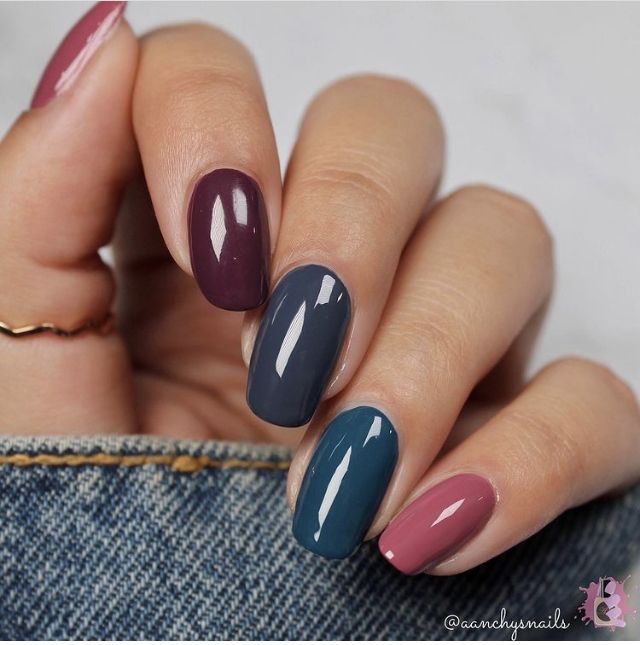 Different Color Nails Fall, Both Hands Different Color Nails, Multi Colored Nails, Different Color Nails, Popular Nail Colors, Nail Polish Colors Fall, Beauty Hacks Nails, Pretty Nail Colors, Nail Pictures