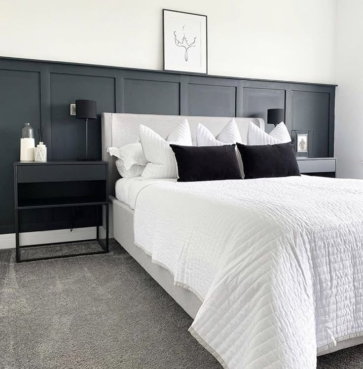 Bedroom Wallpaper Accent Wall, Feature Wall Bedroom, Accent Wall Bedroom, Black Bedroom, Bedroom Renovation, Bedroom Panel, Bedroom Black, Gray Bedroom, Stylish Bedroom