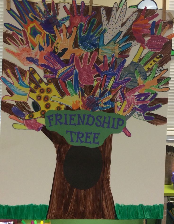 a tree made out of handprints with the words, friendship tree on it