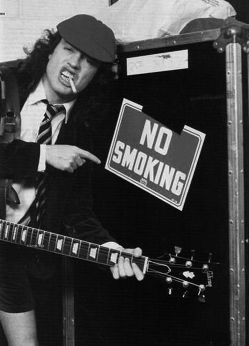 Angus Young, AC/DC Rock Aesthetic, Fotografi Digital, Angus Young, The Pretty Reckless, We Will Rock You, Live Rock, Musica Rock, Rock N’roll, I'm With The Band