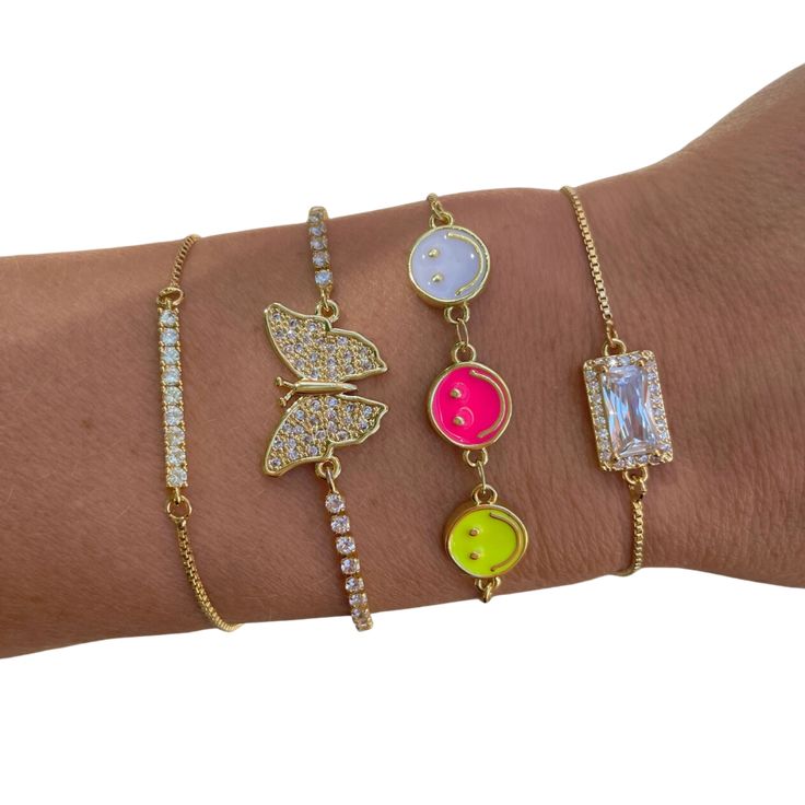 Obsessed with our beautiful gold slider bracelets. Mix 'em, match 'em, love 'em! These bracelets are sold separately by style, we love the way these 4 merchandise together! These have adjustable beads on the back, making them super easy to slide on and off the wrist. Adjustable to any wrist size! Slider Bracelets, Crystal Gems, Sliders, Cool Kids, Super Easy, Beads, Chain, Crystals, Gold