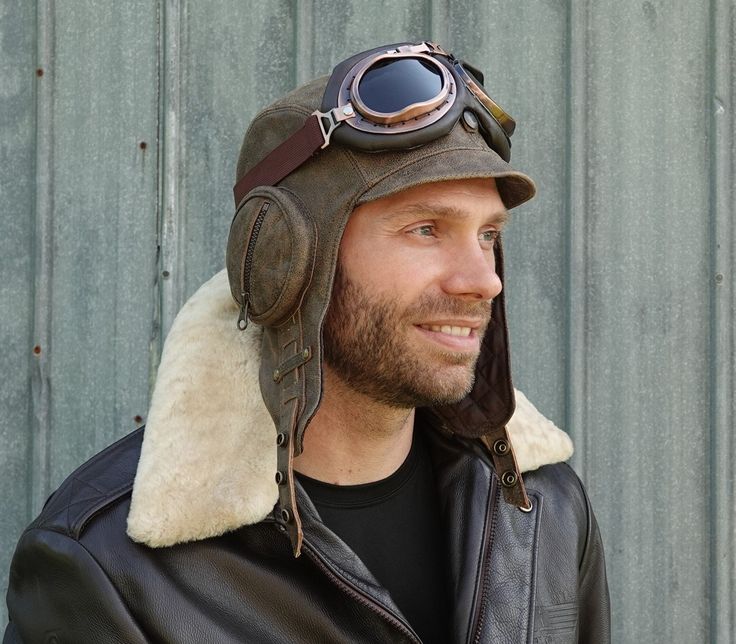 "Aviator hat, WW2 pilot helmet style made of real leather, old/vintage brown color, with or without aviation goggles, for Men and Women, William model. - Ideal for an aviator style, convertible driving, daily use, an aviator steampunk costume, party, bachelor party, etc. - Handmade hat with QUALITY MATERIALS. It's MADE TO LAST MANY YEARS.  - Model timeless vintage style with round and zipper on the side that reminds the helmets of the first aviators. The zippers can open, but THERE IS NO HOLE TH Leather Hat With Ear Flaps For Outdoor, Brown Hats With Ear Flaps For Outdoor Activities, Brown Hats With Ear Flaps For Outdoors, Windproof Aviator Hat For Outdoor, Aviator Helmet, Aviator Costume, Leather Helmet, Aviator Cap, Driving Hat