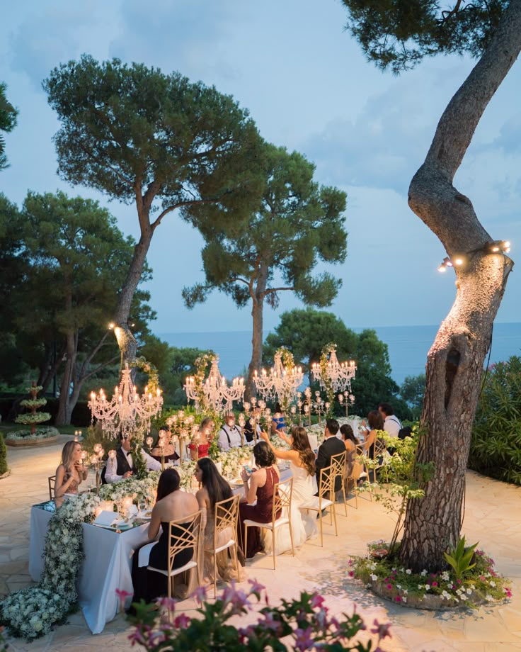 Wedding reception destination wedding France Hotel Du Cap Ferrat, Dinner Wedding Reception, Wedding Venue France, Seaside Dinner, Hotel Du Cap, French Riviera Wedding, French Chateau Wedding, Paris Elopement, Beautiful Outdoor Wedding