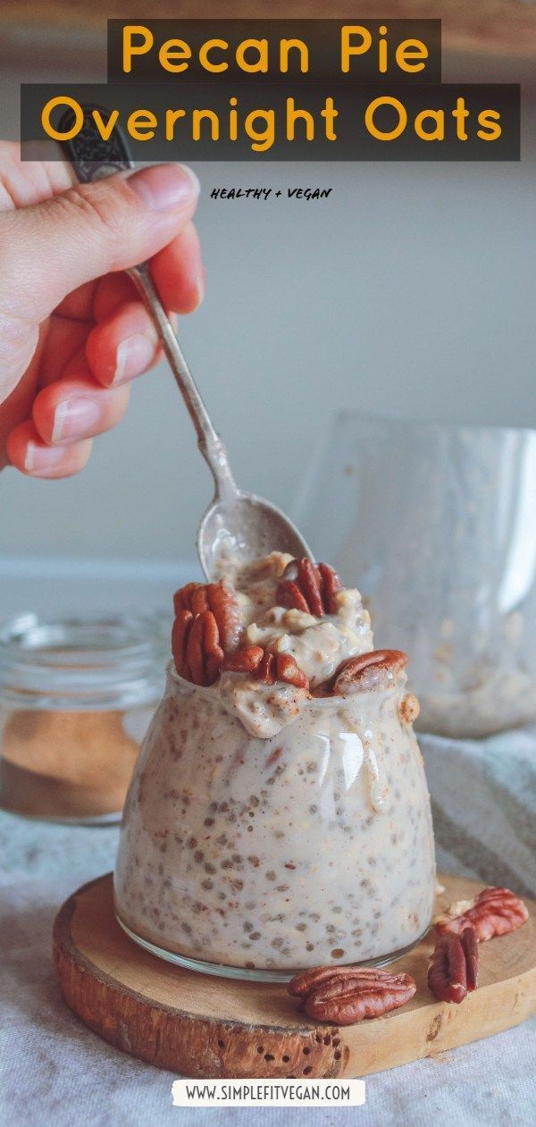 pecan pie overnight oats in a bowl