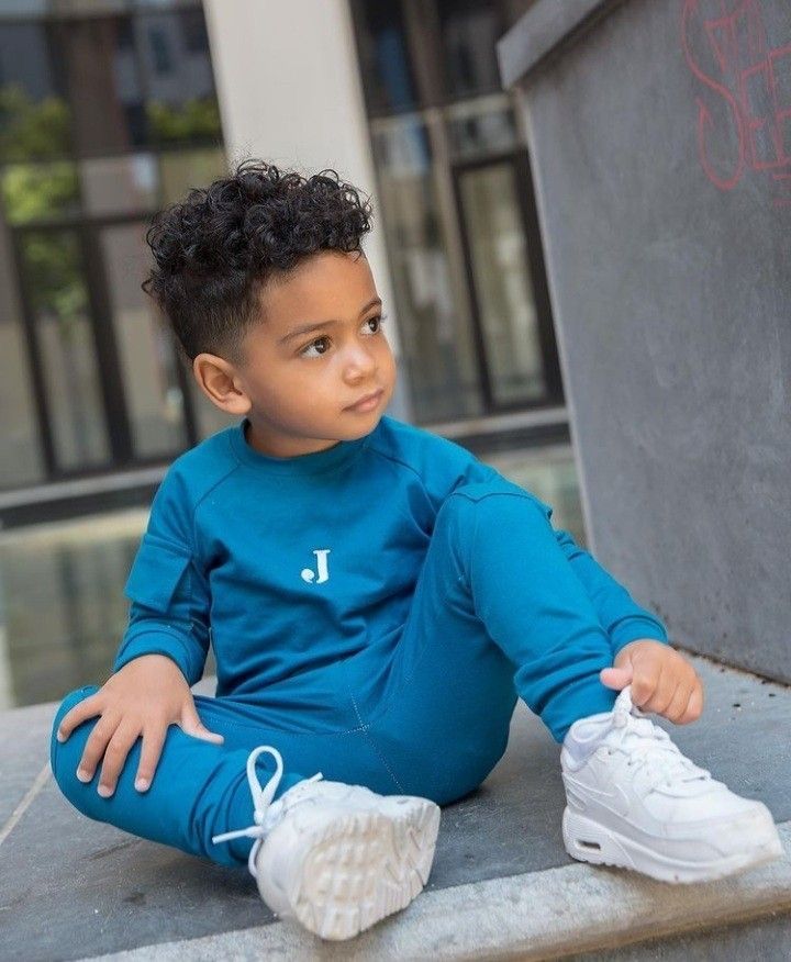 Kids Curly Hairstyles Boys, Haircuts For Straight Hair Boys, Boys Haircut Asian, Boys Haircut Fade, Toddler Boy Curly Haircuts, Boys Haircuts Short, Haircut Styles Men, Curly Hairstyles Boys, Men Haircuts Short