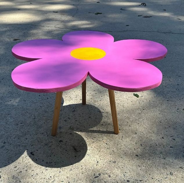 Etsy Finds | Flower Coffee Table | Cute Dopamine Decor | Dopamine Home Decor Aesthetic | Funky Room Diy Maximalist, Bedroom Side Table Ideas, Flower Coffee Table, Modern Side Table Design, Side Table Styling, Cool Coffee, Side Table Decor, Custom Coffee Table, Flower Table