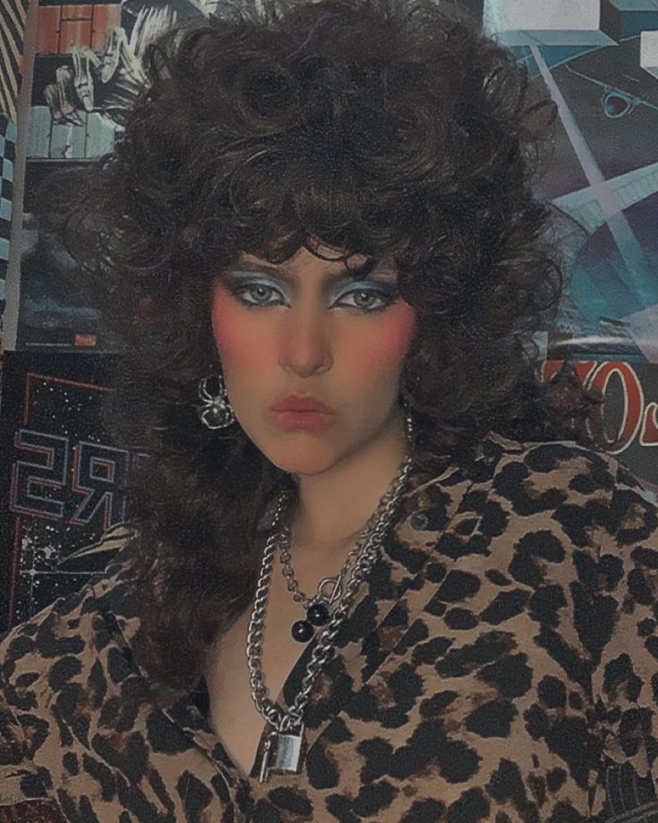 Glam Metal Makeup 80s, 70s Rocker Makeup, 80s Rock Makeup Women, 80s Rock Star Makeup, 80s Glam Rock Hair, Glam Rock Makeup Looks, 80s Rockstar Makeup, Glam Rock Makeup 70s, 80s Rocker Makeup