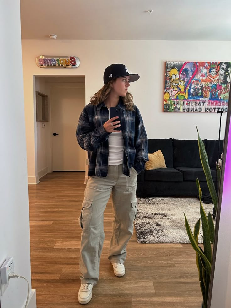 Lesbian Fall Outfits, Stem Outfits Style, Masculine Girl Outfits, Gay Girl Outfits, Stem Lesbian, Stem Outfits, Masc Lesbian, Gay Outfits, 80s Inspired Outfits