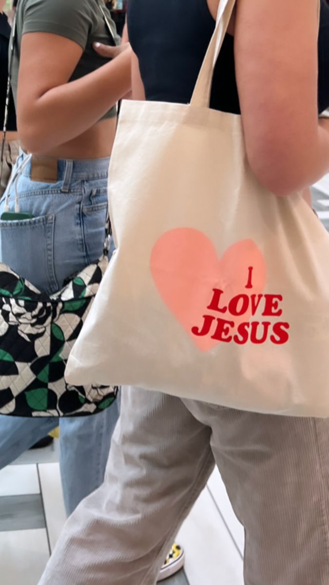 Jesus Merch Aesthetic, Christian Tote Bag Design, Ecobag Design Ideas, Christian Core, Jesus Tote Bag, Bible Tote Bag, Handpainted Tote Bags, Jesus Clothes, Christian Tote Bags