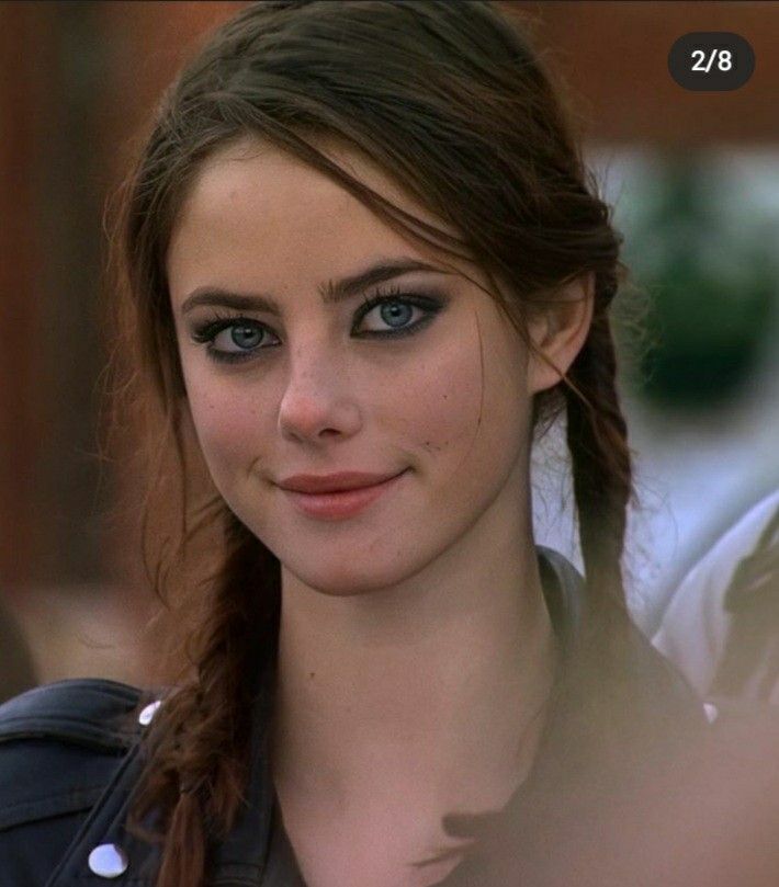 eye makeup effy stonem skins Effy Stonem Style, Elizabeth Stonem, Effy Stonem, Kaya Scodelario, Swag Makeup, Edgy Makeup, Grunge Makeup, 영감을 주는 캐릭터, 인물 사진