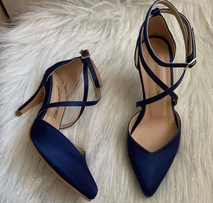 Navy Blue Formal Dress Shoes, Navy Blue Wedding Heels, Dark Blue Heels Prom, Dark Blue Dress Formal, Heels Dark Blue, Sweet 16 Shoes, Dark Blue Heels, Blue Heels Wedding, Black Heels Prom