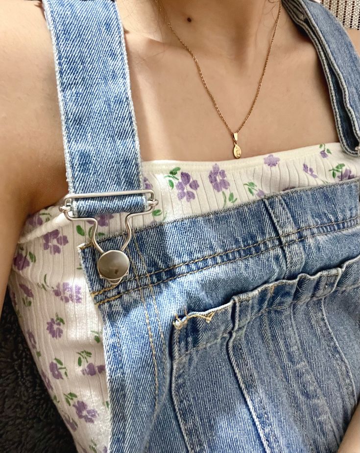 Annie Walker, Sarah Adams, Granola Girl Aesthetic, Overalls Outfit, Statement Accessories, Feminine Outfit, Girly Outfits, Summer Fits, Dream Clothes