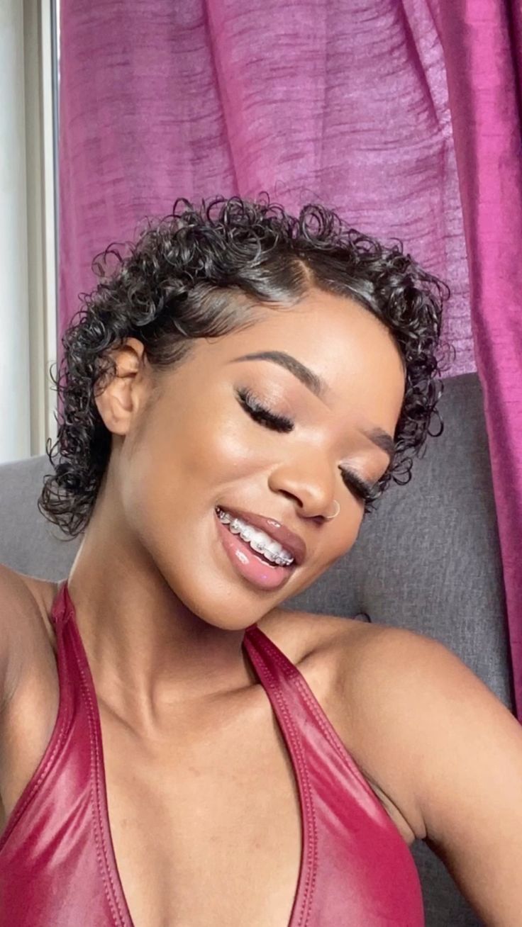 Edges With Short Hair, New Pixie Cuts For 2024, Short Hair Pixie Curly, Short Curly Hair Side Part, Curly Hair Big Chop, Hairstyles For Really Short Hair, Short Hair Styles Curly, Big Chop Curly Hair, Big Chop Styles