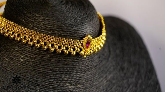 Traditional Choker Necklace, Etsy Necklace, Maharashtrian Jewellery, Golden Pendant, Indian Choker, Indian Choker Necklace, Choker Style Necklace, Bride Jewelry, Indian Necklace