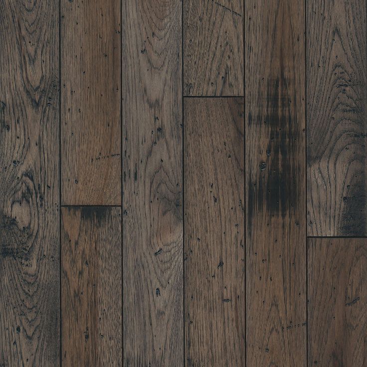 an image of wood flooring that looks like it has been cleaned and is brown