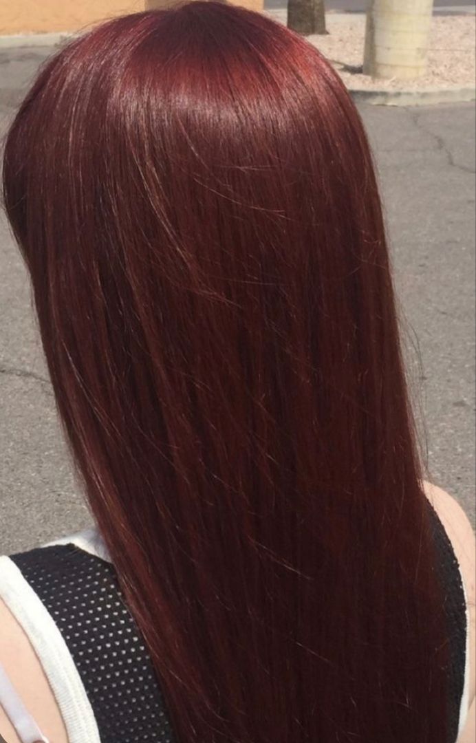 Igk Hair Dye, Wine Red Hair Aesthetic, Metallic Red Hair, Cherry Color Hair, Red Hair Coquette, Cold Red Hair, Ashy Red Hair, Red Hair Shoulder Length, Dark Red Hair Aesthetic