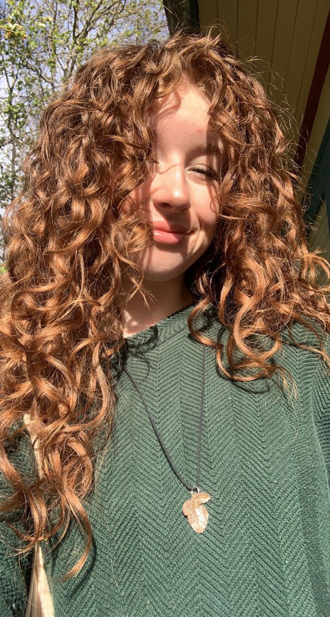 Strawberry Blonde On Curly Hair, Caramel Hair Color Curly Hair, Dyed Curly Wavy Hair, Dyed Brown Curly Hair, Butterscotch Hair Color Curly, Light Auburn Curly Hair, Light Ginger Curly Hair, Light Brown Curly Hair Natural, Brown Red Curly Hair