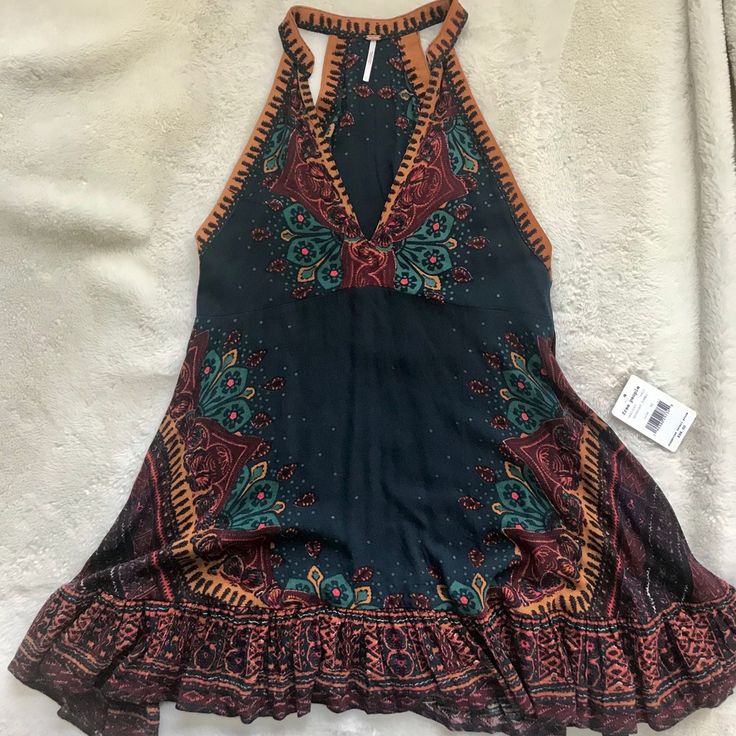 Free People Midnight Combo Tunic Size Xs Tunic Dress Outfit, Cottage Outfits, Tunic Dresses Outfit, Boho Fashion Over 40, Blue Dress Outfits, Magic Clothes, Artist Outfit, Really Cute Outfits, Fashion Over 40