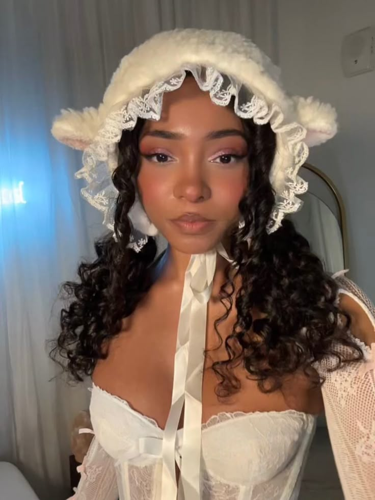 Pretty black girl in a bo peep sheep halloween costume with a furry hat and white corset Lamb Costume, Halloween Fits, Hot Halloween Outfits, Pretty Halloween Costumes, Holloween Costume, Spooky Style, Pretty Halloween, Trendy Halloween Costumes, Unique Halloween Costumes