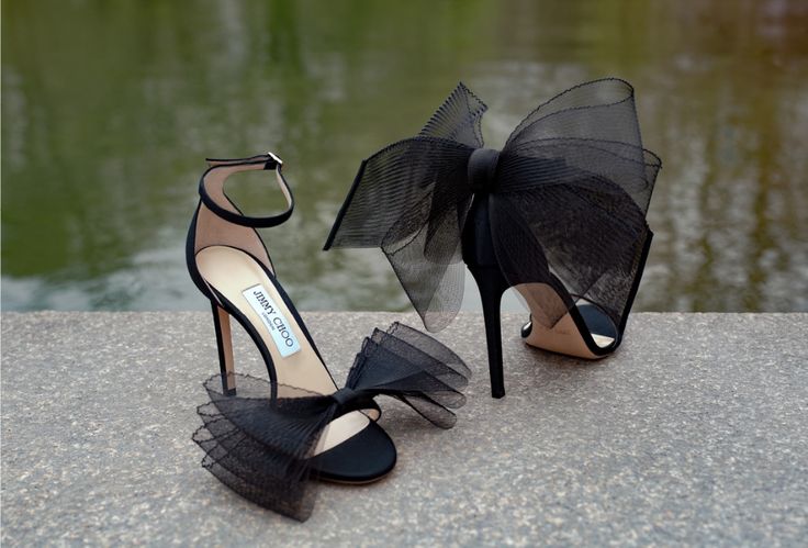 Jimmy Choo at Mytheresa Ribbon Heels, Hak Tinggi, Jimmy Choo Heels, Bow Sandals, Bow Shoes, Gorgeous Shoes, Fabulous Shoes, Fashion Heels, Carrie Bradshaw