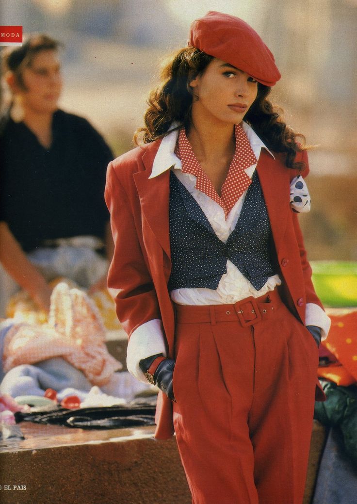 french Look 80s, Mode Hippie, 70s Inspired Fashion, Paris Mode, 1980s Fashion, Mode Inspo, Look Vintage, 가을 패션, 80s Fashion