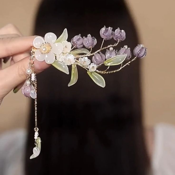 Kawaii Hair Accessories, Purple Lily, Romantic Academia, Fairy Hair, Floral Hair Clip, Kawaii Hairstyles, Hair Accessories Collection, Flower Headpiece, Purple Orchids