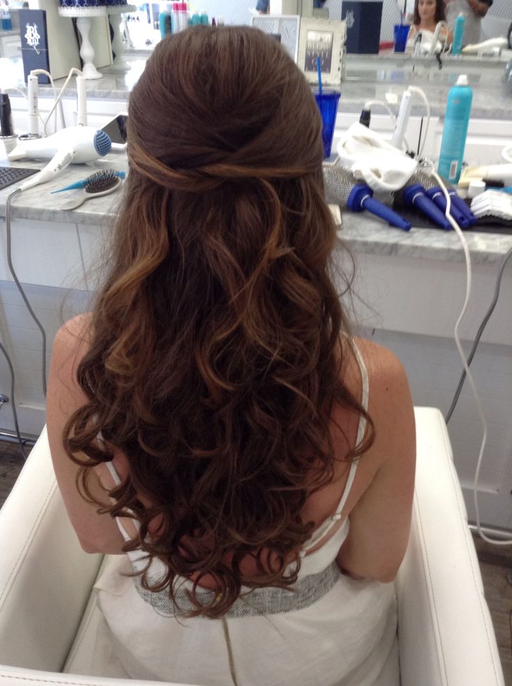 Prom Hair Blowout Half Up, Half Up Half Down Ball Hair, Half Up Bump Hair, Half Up Half Down Hair Blowout, Blowout Hair Half Up Half Down, Half Up Blowout, Blowout Half Up Half Down, Half Up Half Down Blowout, Lauren Core